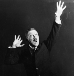 Hitler 1927.PNG