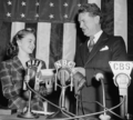 Eugene Cox and daughter 1939.png